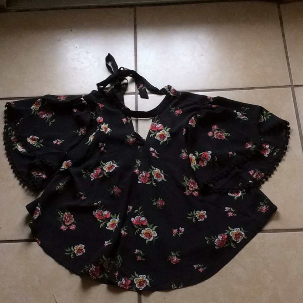 Tie in back floral top